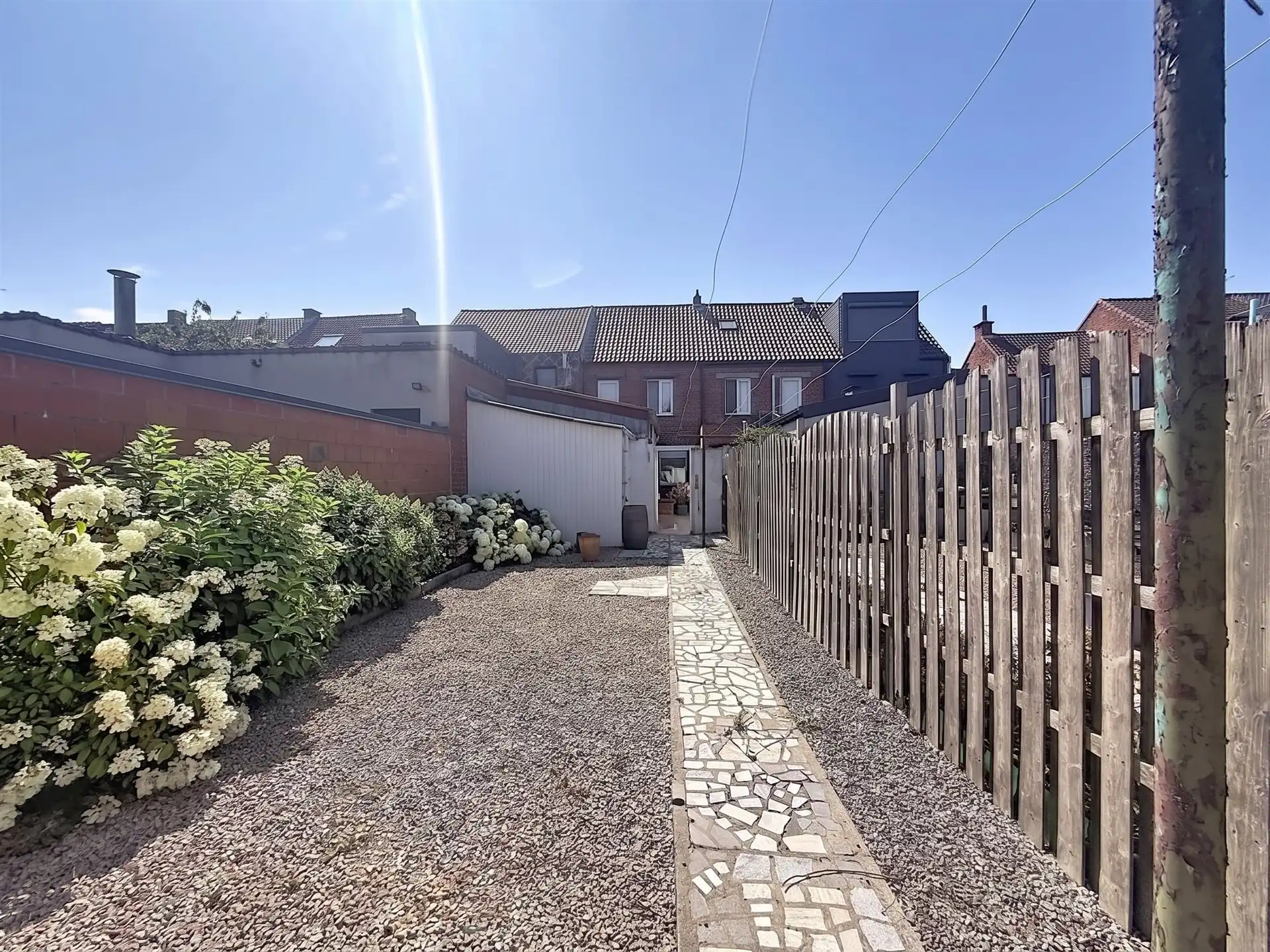 LEUKE RIJWONING MET MOGELIJKHEID TOT 3 SLAAPKAMERS EN ZONNIGE TUIN IN DE KLINGE  foto 2
