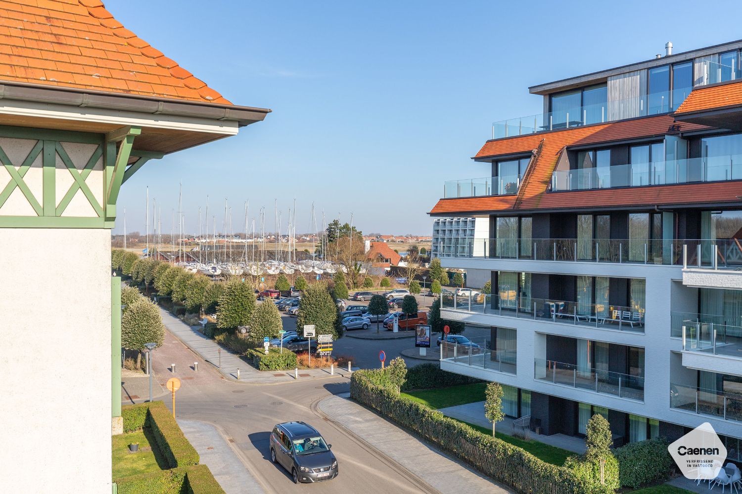 Uitstekend gelegen appartement met 1 slaapkamer + slaaphoek foto 2