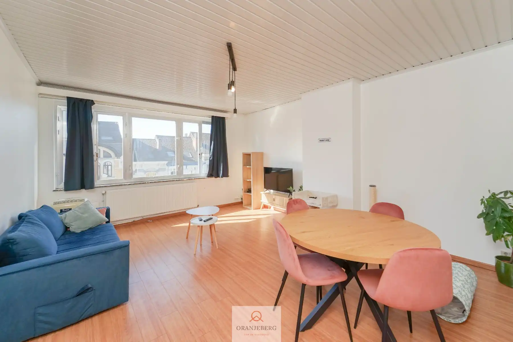 Ruim 2 slpk-appartement aan station Gent-Sint-Pieters foto 3