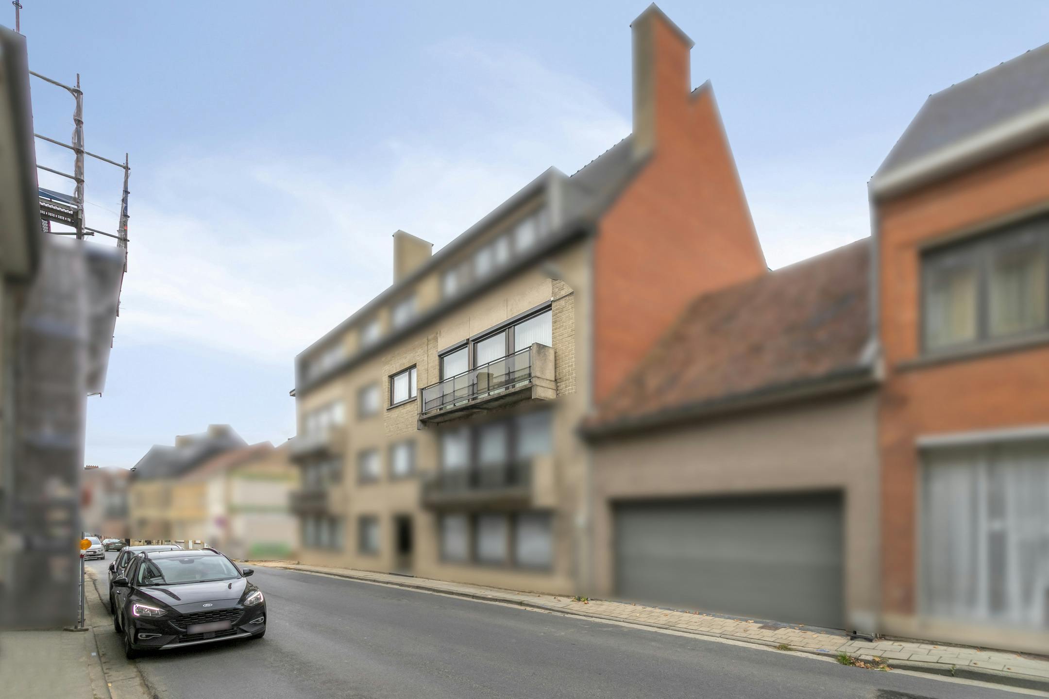 Instapklaar 2-kamerappartement in hartje Poperinge foto {{pictureIndex}}