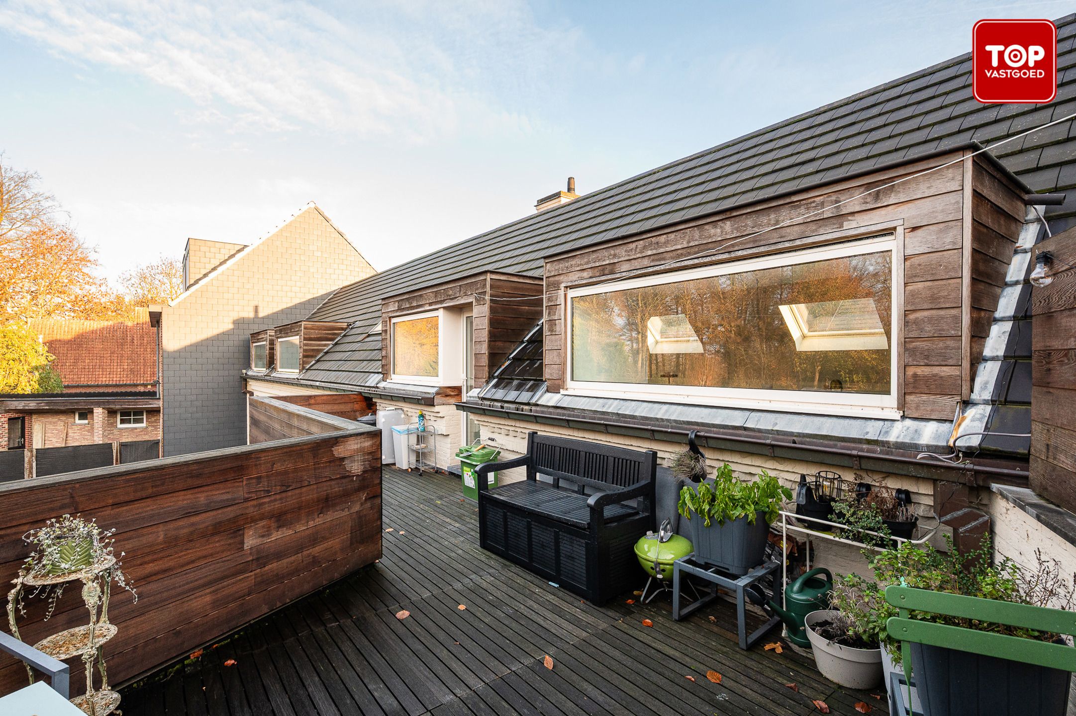 instapklare appartement met twee slaapkamers en terras foto 24