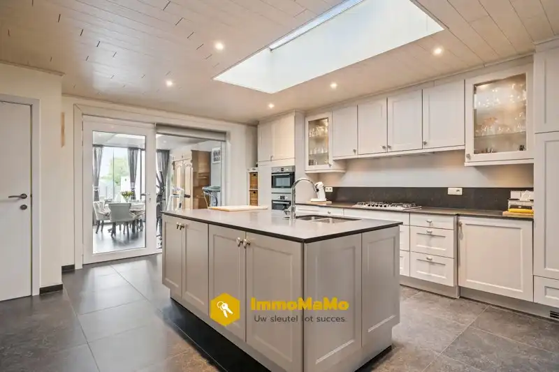 VERKOCHT - HUIS TE KOOP IN MOERBEKE (LOKEREN) foto 5