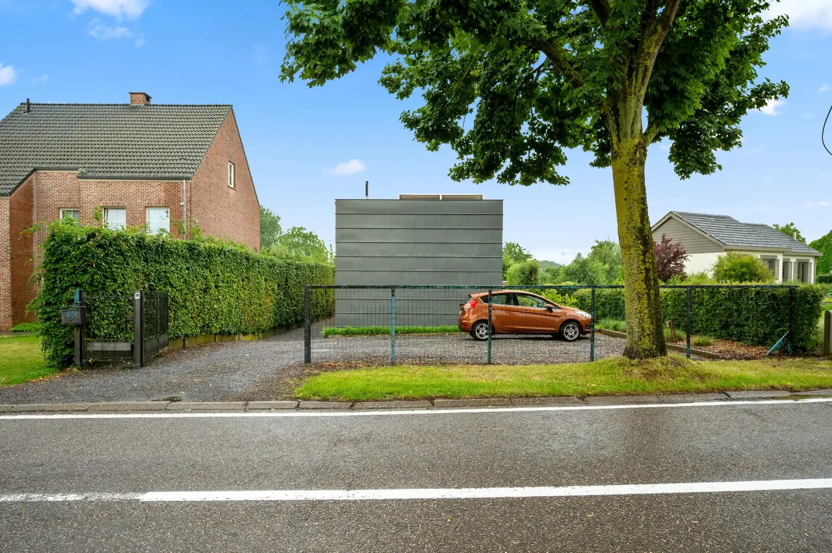Moderne open bebouwing met prachtige tuin met zwemvijver gelegen in het rustige Eliksem (Landen) foto 2