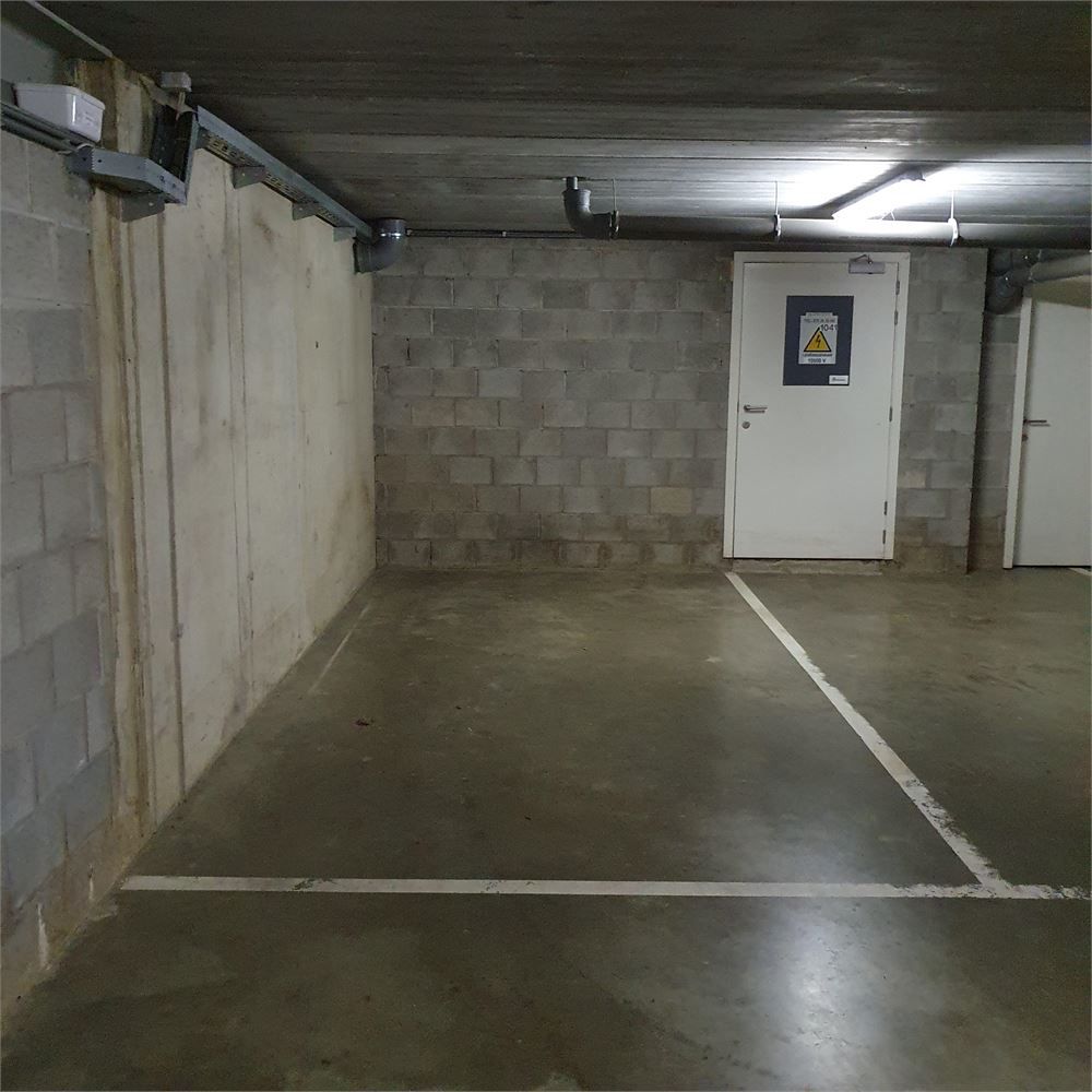 Gezellig gelijkvloers appartement met tuin, autostaanplaats en kelderberging foto 15