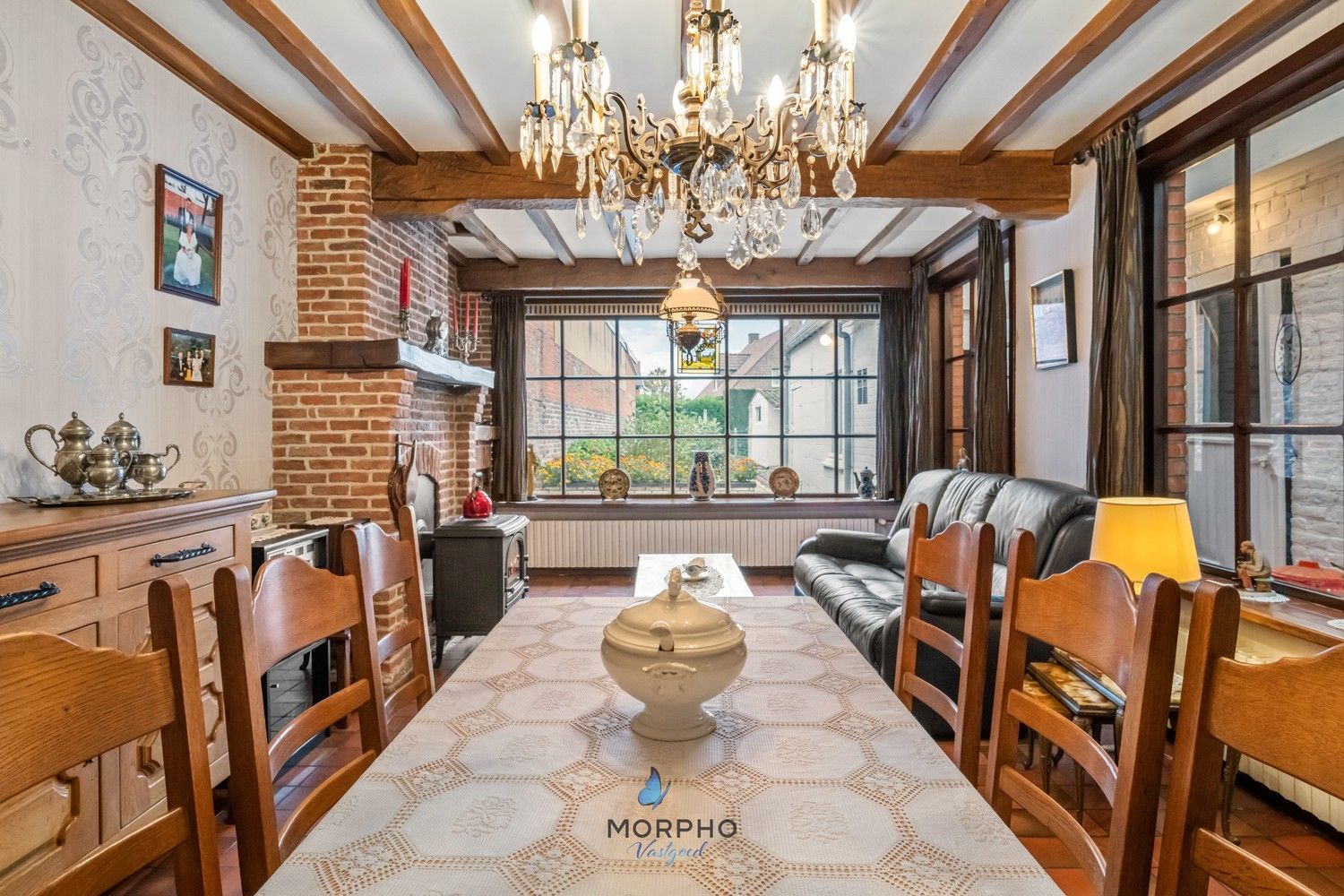 Te renoveren gezinswoning met karakter en potentieel in hartje Ruddervoorde foto 9