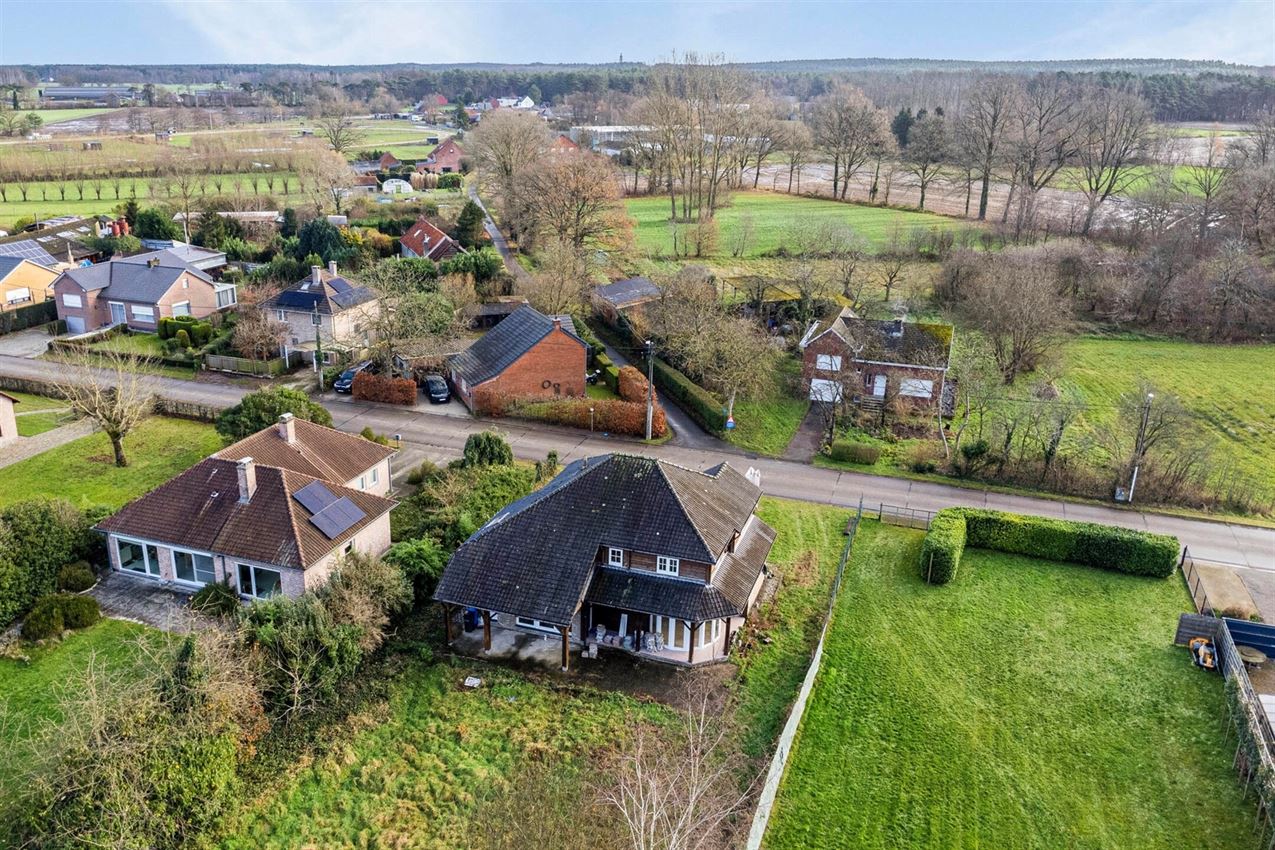 Karaktervolle vrijstaande woning met landelijke charme foto 36