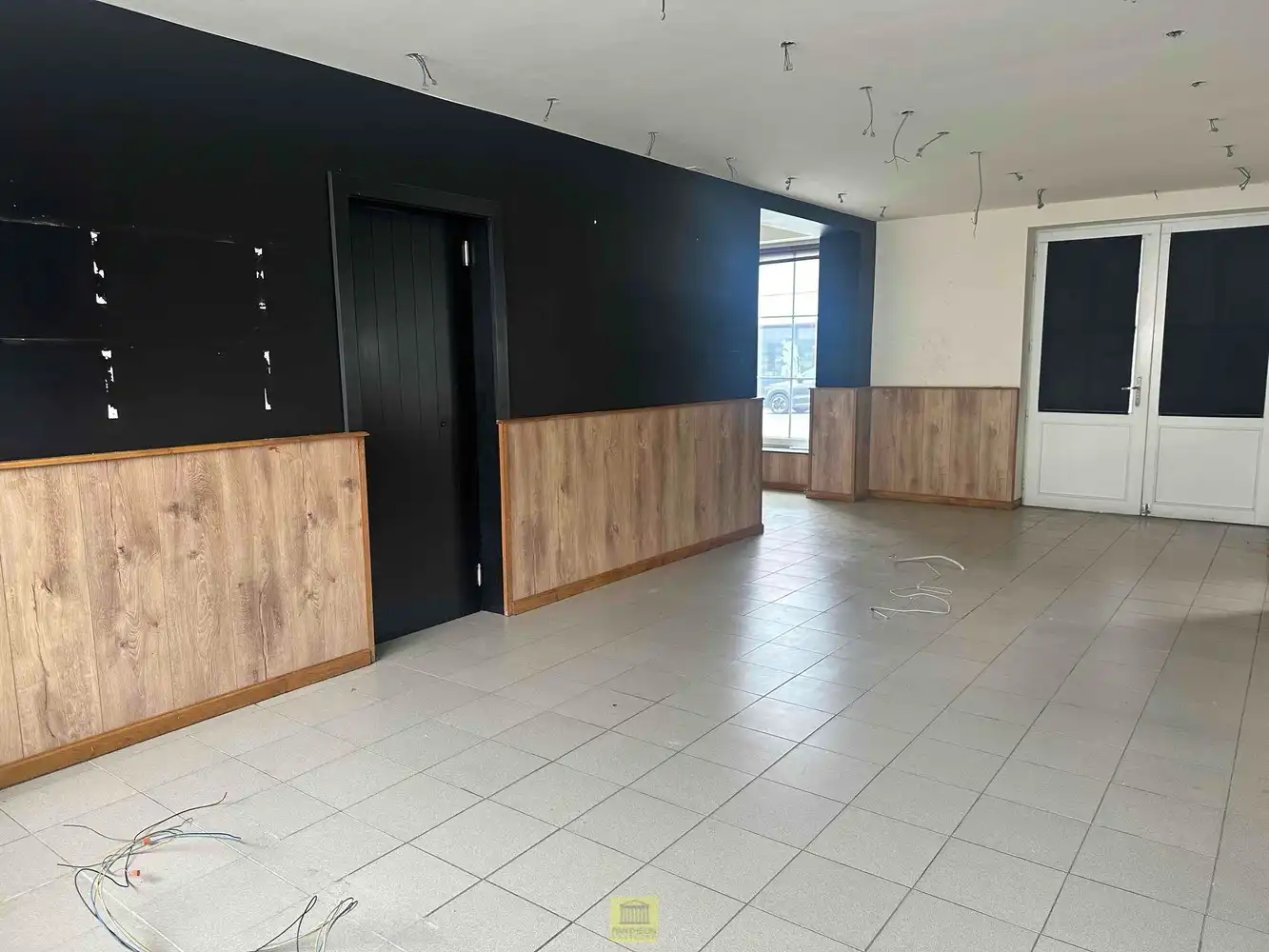 HANDELSPAND MET RUIM BOVENGELEGEN APPARTEMENT foto 6