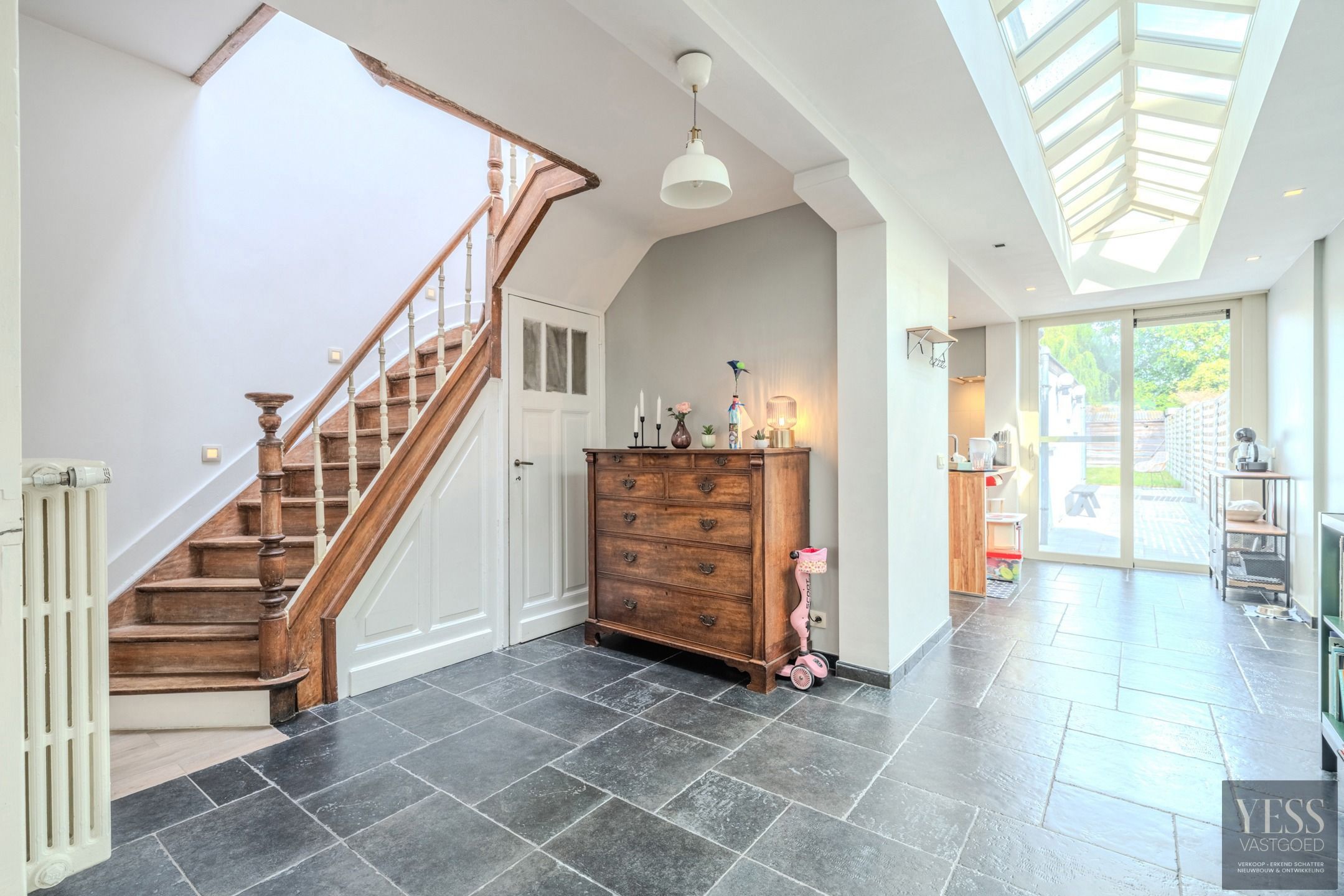 Charmante woning te koop in de Stationsstraat te Lissewege! foto 6