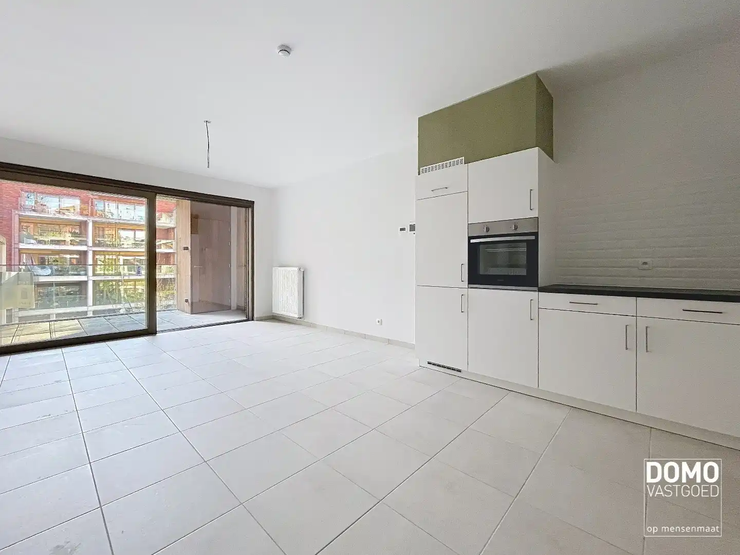 GOED GELEGEN SERVICEFLAT TE HUUR IN CENTRUM HASSELT foto 3