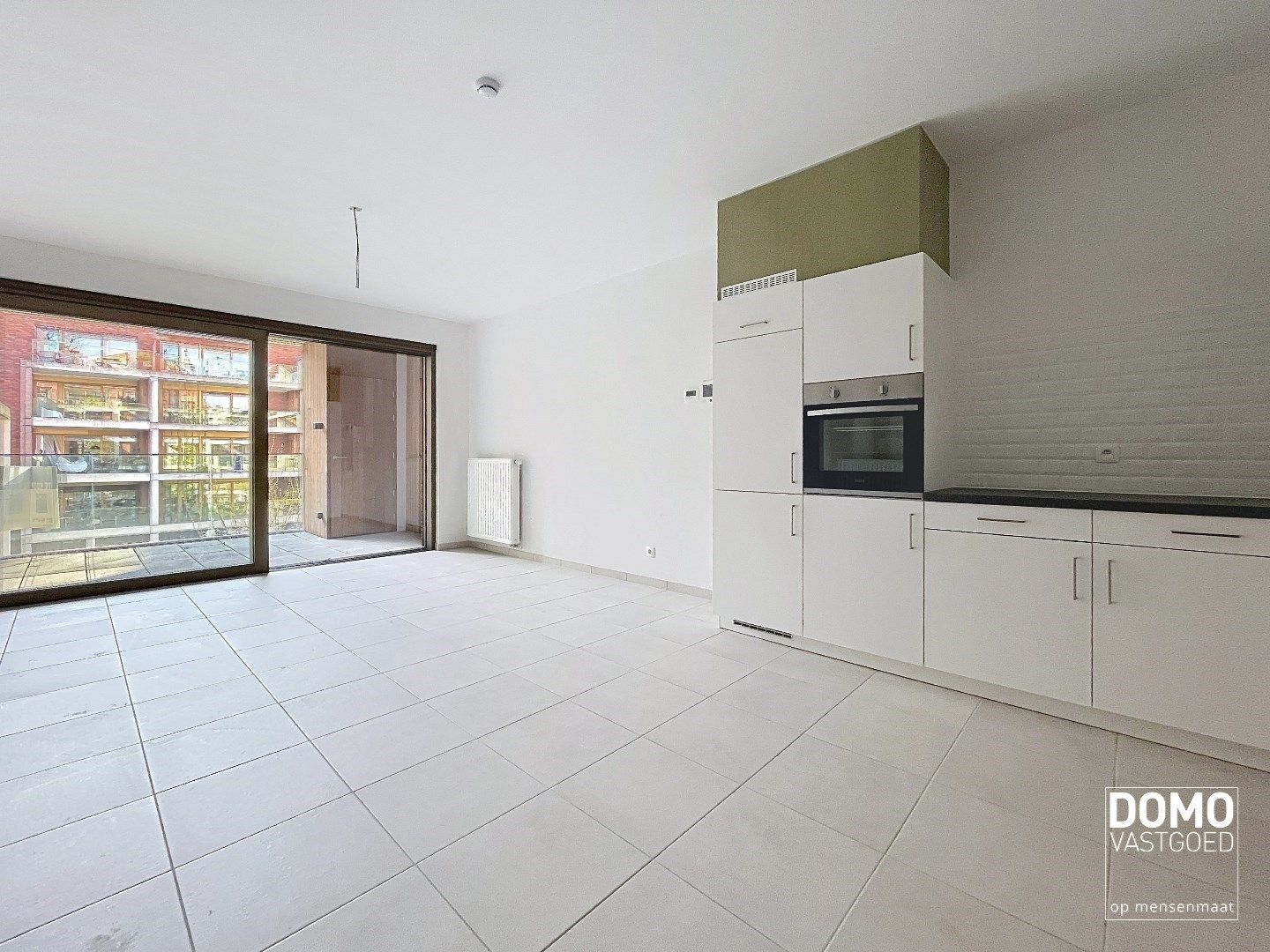 GOED GELEGEN SERVICEFLAT TE HUUR IN CENTRUM HASSELT foto 3