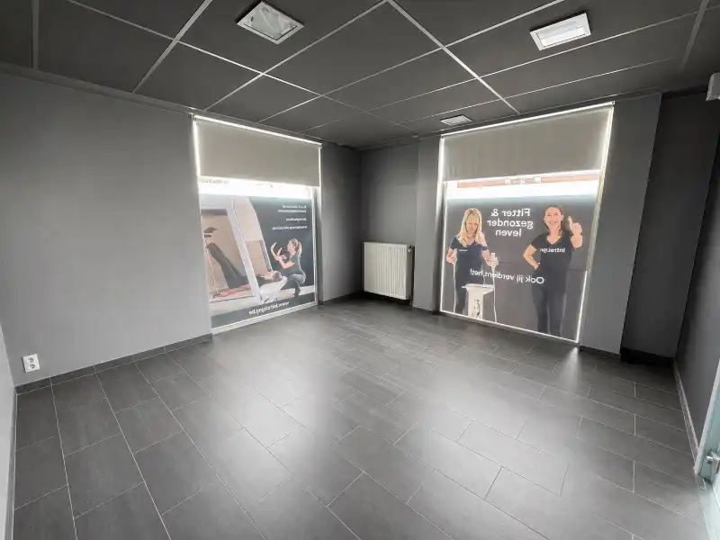 TE HUUR: (Beveren-Waas) veelzijdig pand foto 6
