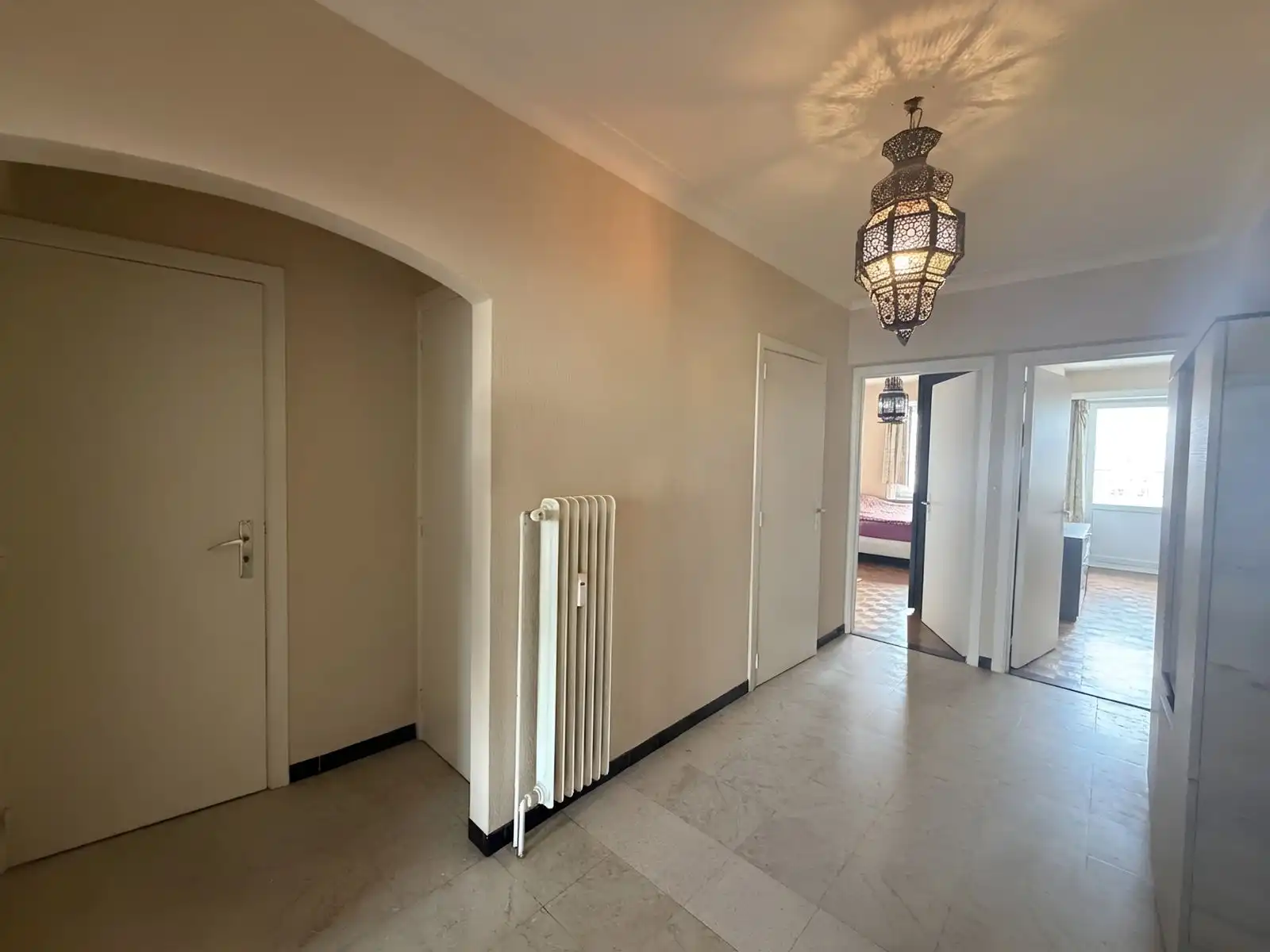 Ruim appartement met verzichten op jachthaven van Oostende foto 8