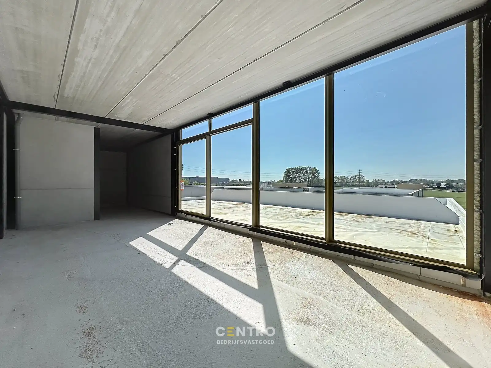Nieuwbouw casco KMO-unit met kantoorruimte bovenop de loods en mogelijkheid tot prachtig dakterras ! foto 22