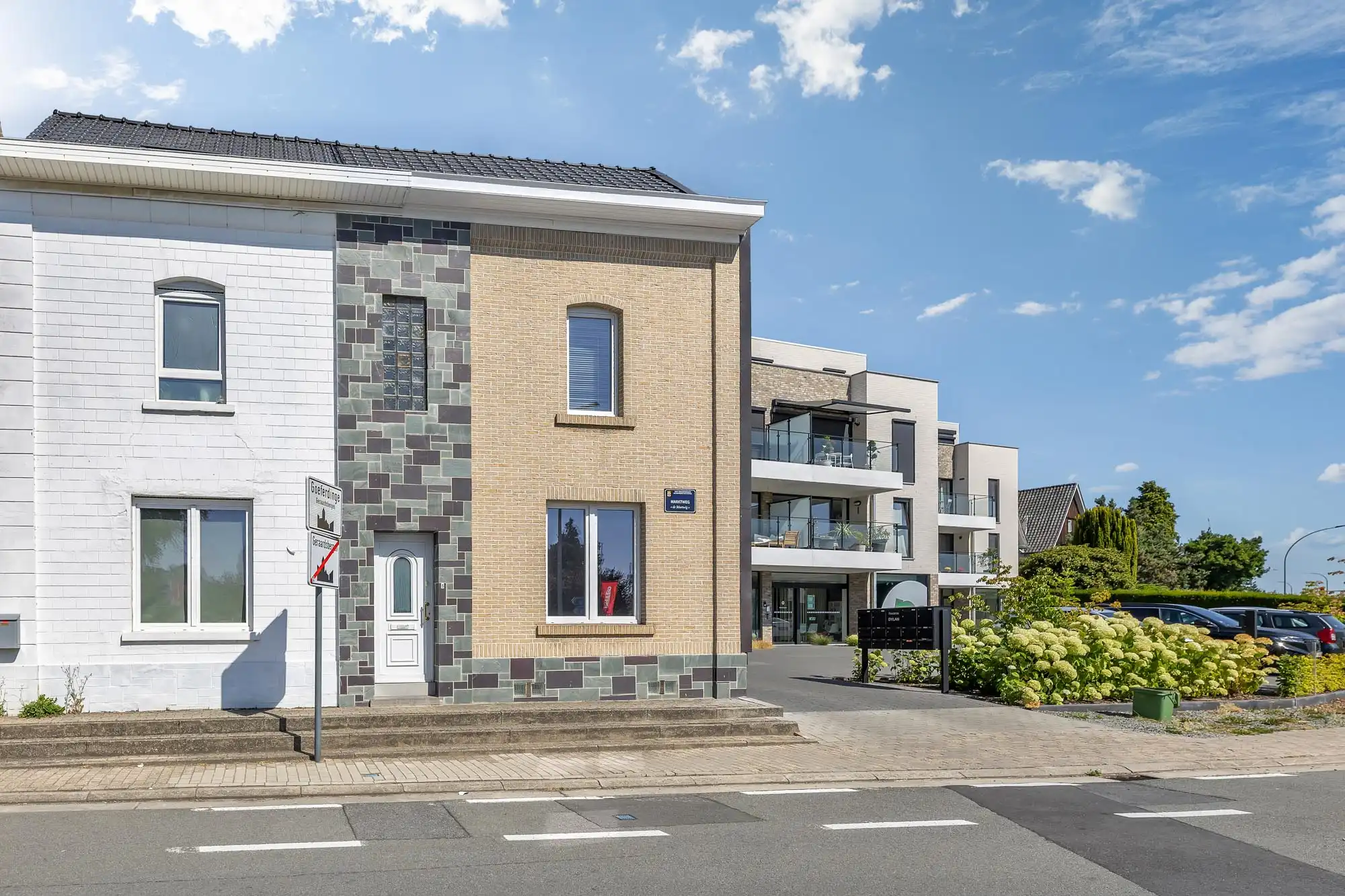 Hoofdfoto van de publicatie: Instapklare woning met tuin in Geraardsbergen