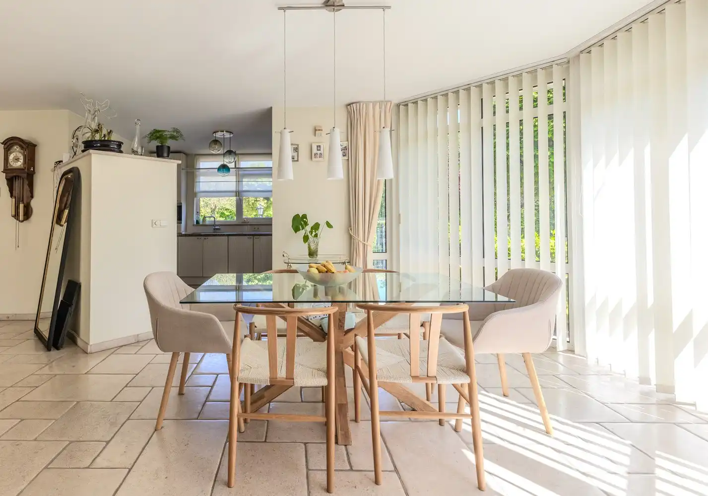 Ruime, instapklare vrijstaande woning met 5 slaapkamers en 3 badkamers in het gezellige Neerharen! foto 18