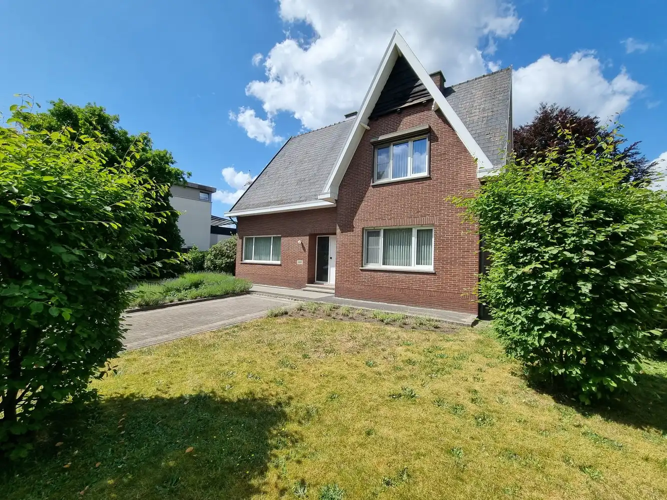 Zeer ruime, instapklare woning met 4 slpks op een prachtig perceel van 16a33ca foto 38