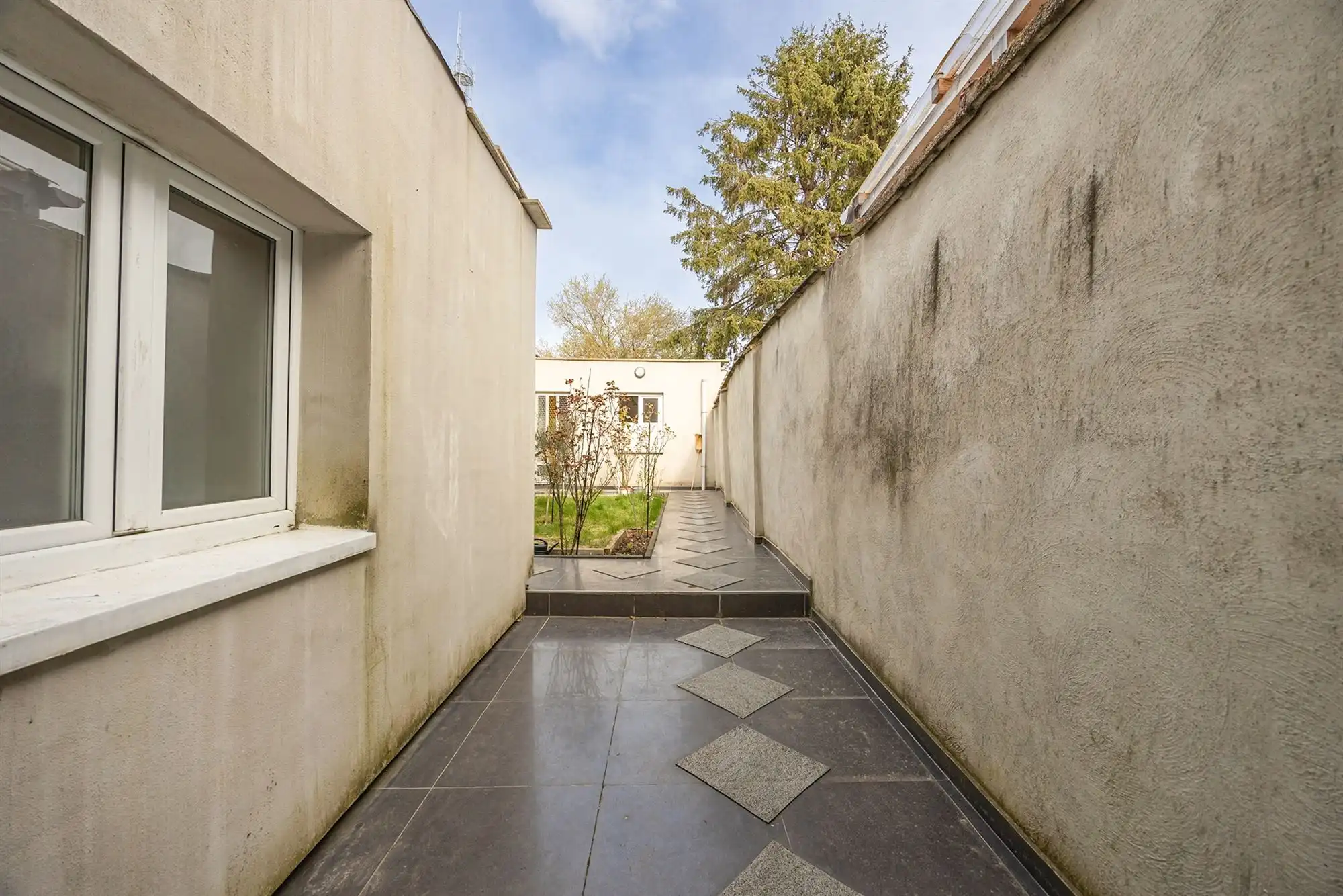 Ruime woning met 4 à 5 slpk., tuin en terras  foto 28