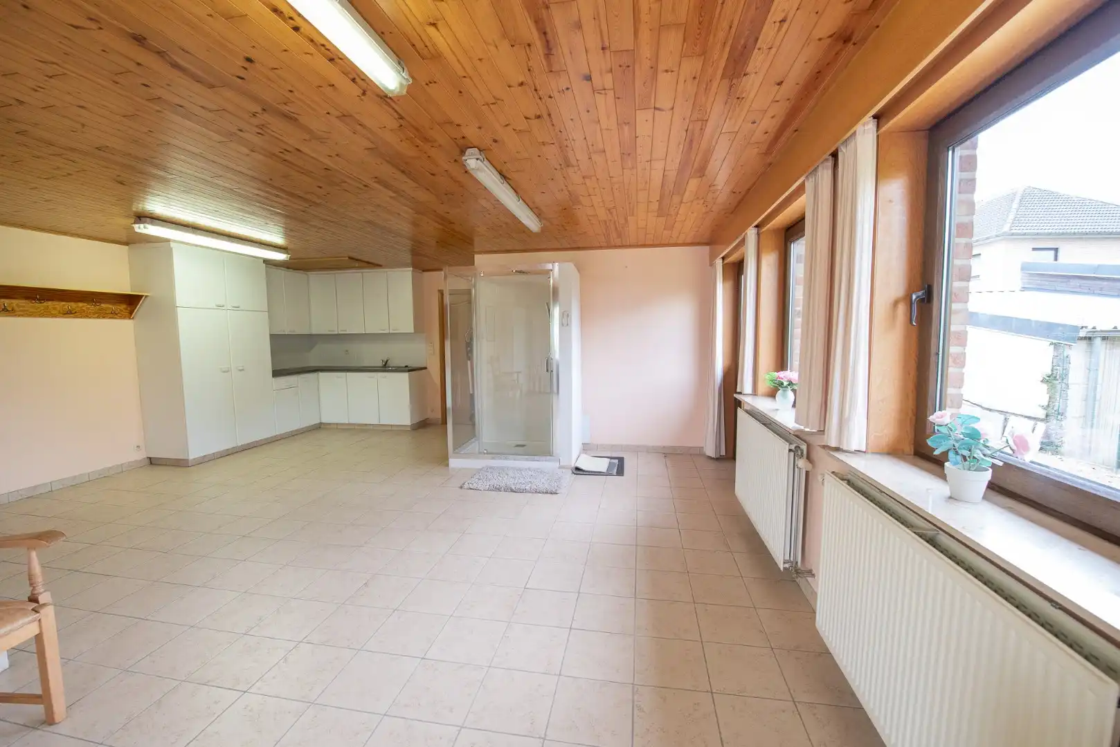 🎉 OPENDEUR zaterdag 13/06 🎉 Iedereen welkom van 12u t.e.m. 13u!   Rustig gelegen, goed onderhouden bungalow op 603 m² in Zulte foto 15