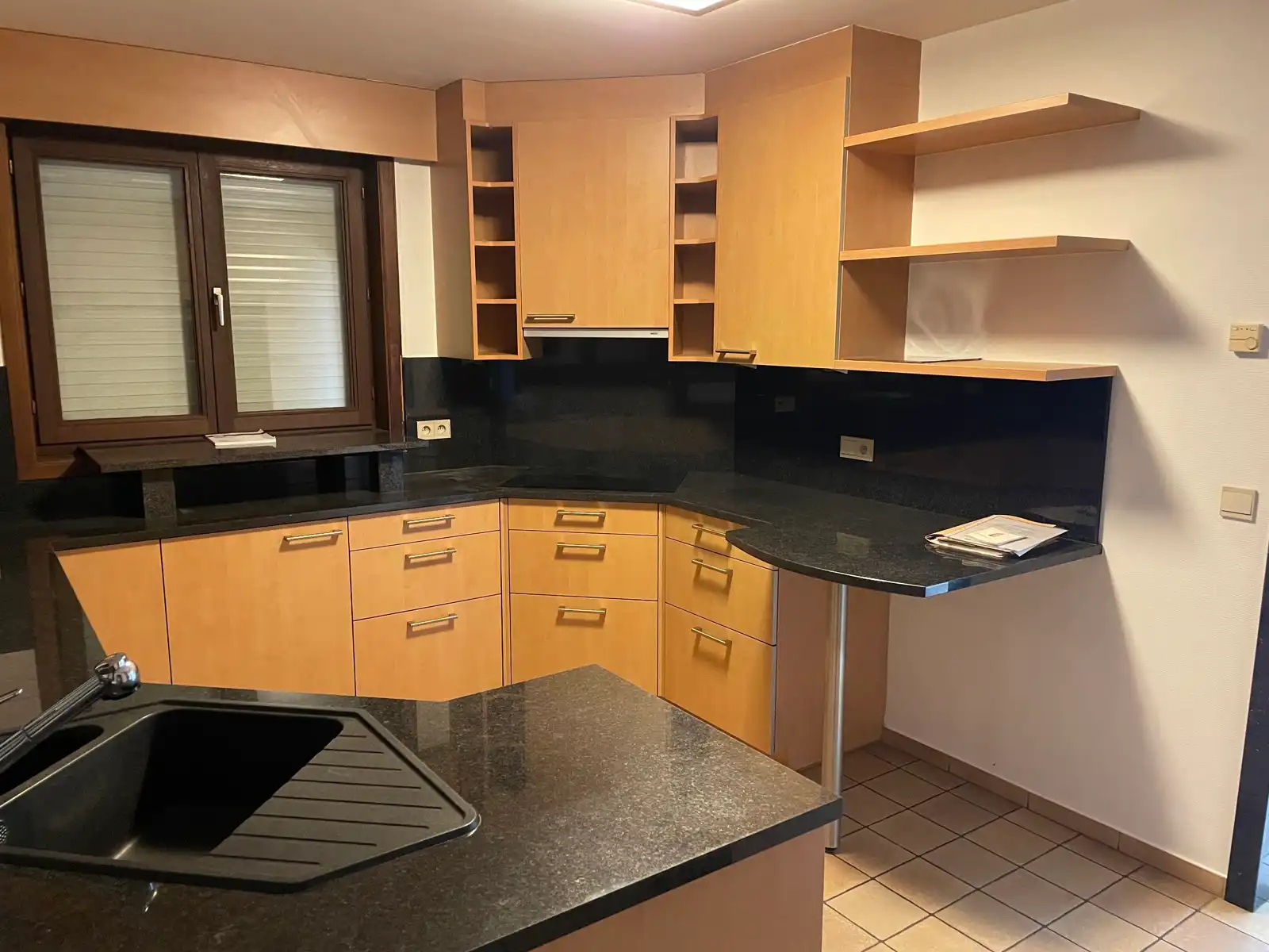 Leemans immobiliën biedt u deze woning aan op een centrale ligging in Asse foto 8