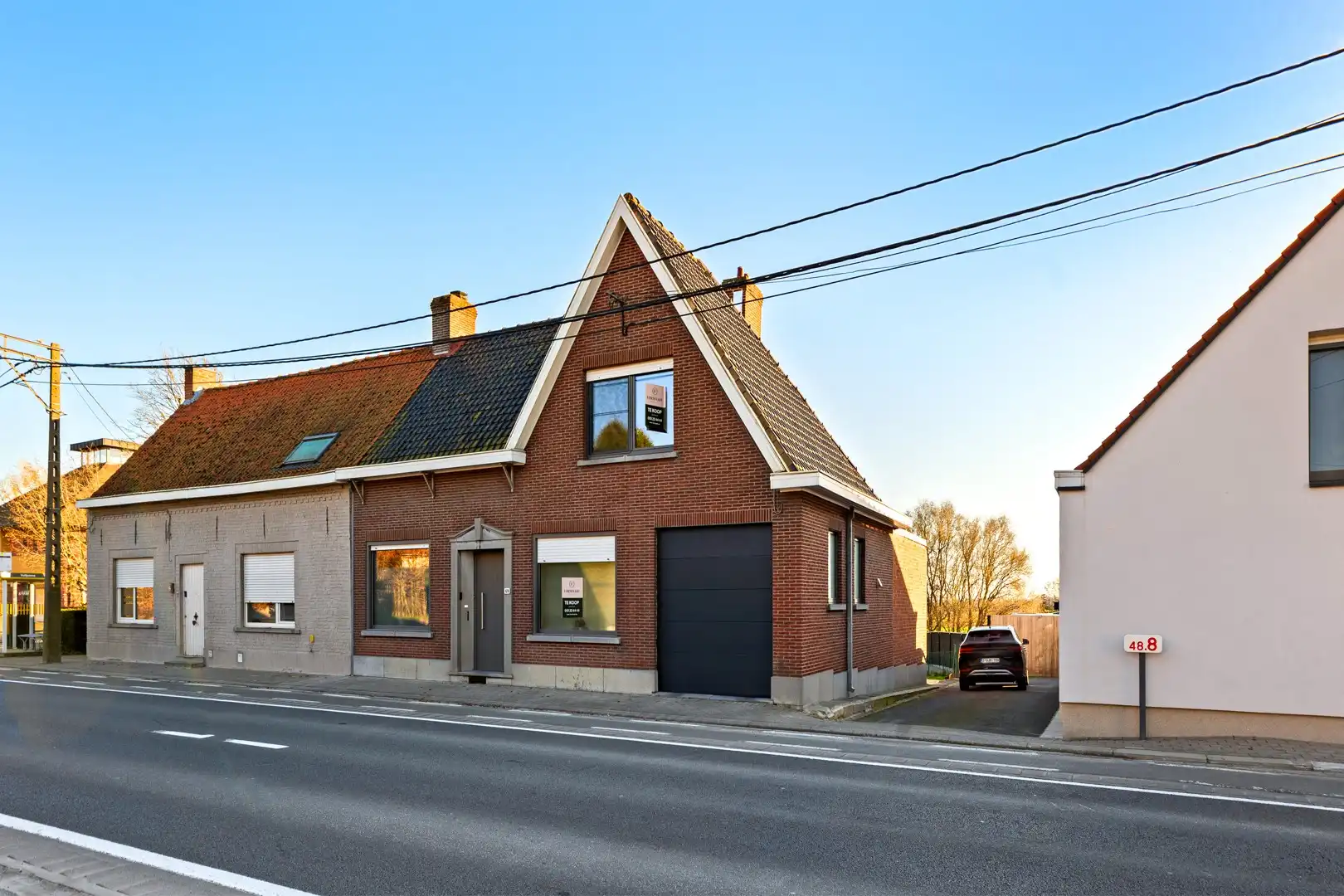 Halfopen bebouwing met landelijke verzichten & 4 slaapkamers foto 2