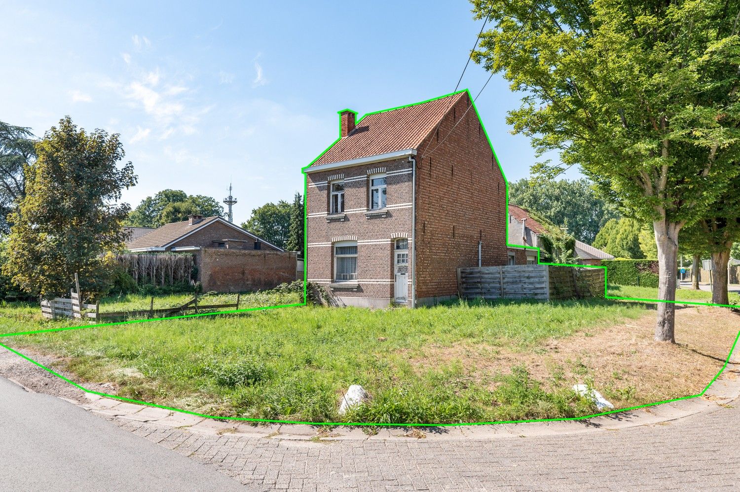 Charmante renovatiewoning + bouwgrond te Ranst! foto 18