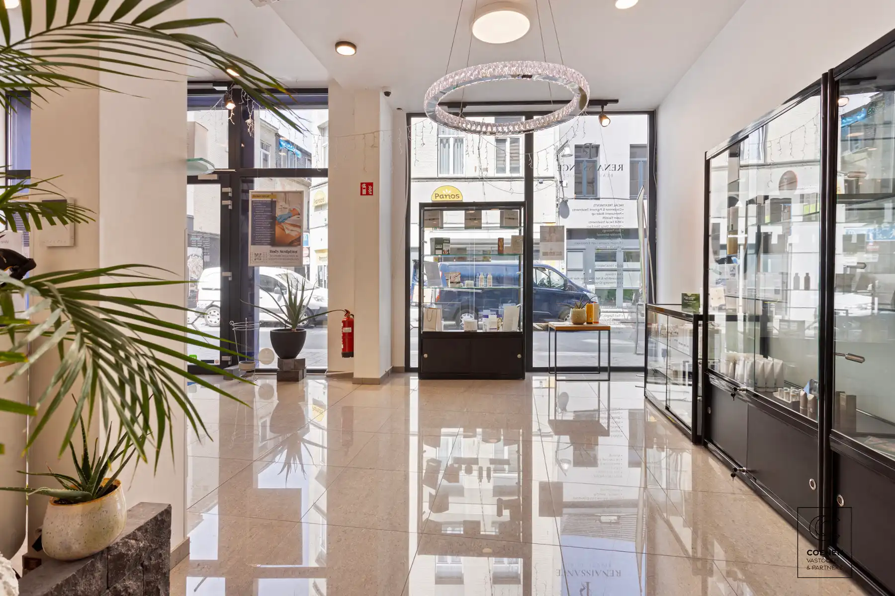 Handelspand met opbrengst te koop in Berchem foto 27