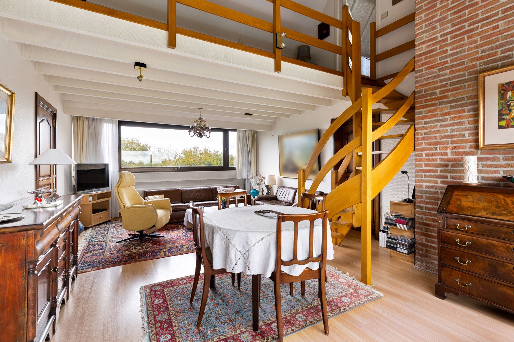 Ruime 3 slpk. duplex met waterzicht nabij centrum Brugge foto 4