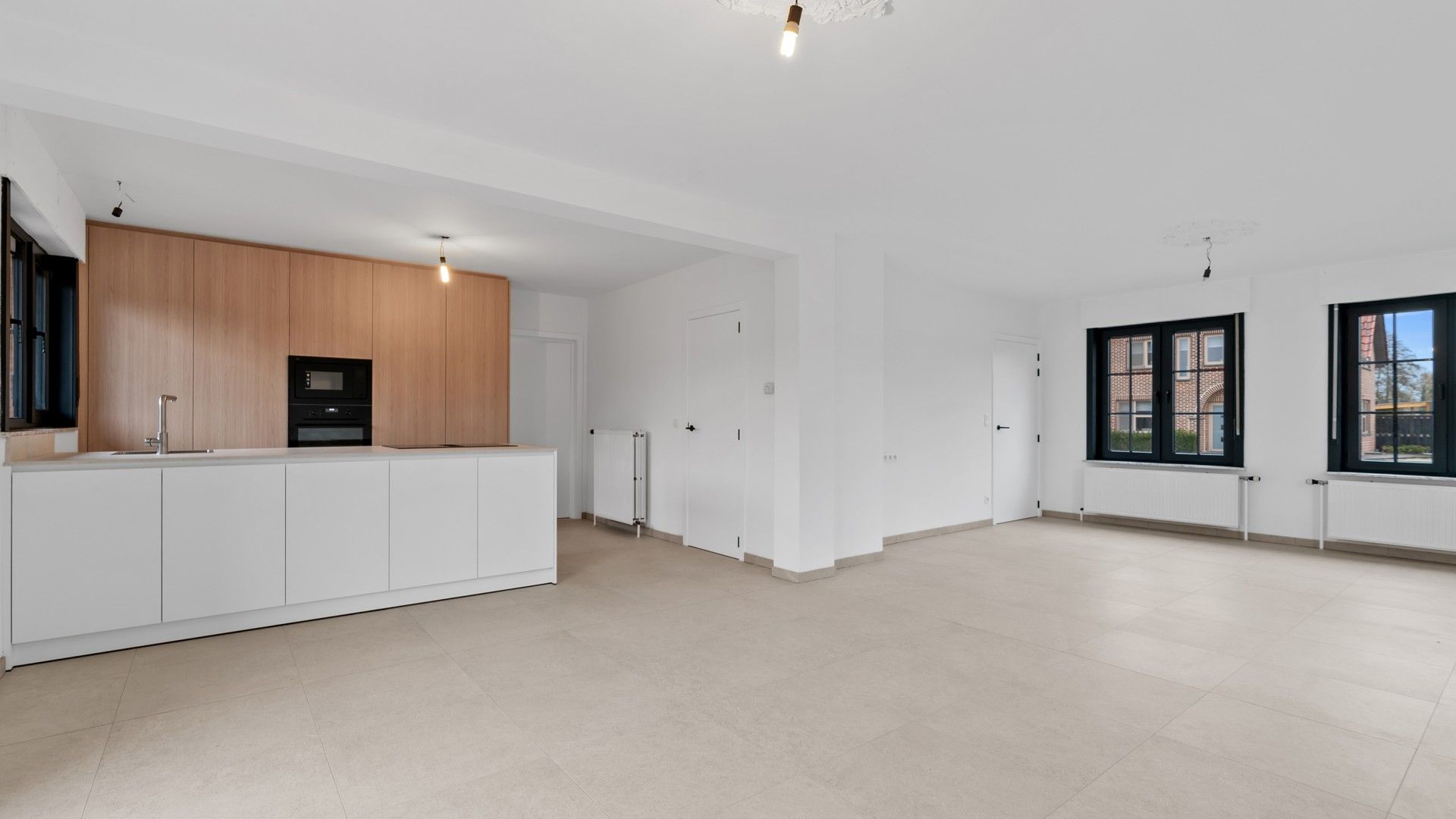 Ruime instapklare woning met 4 slaapkamers foto 7