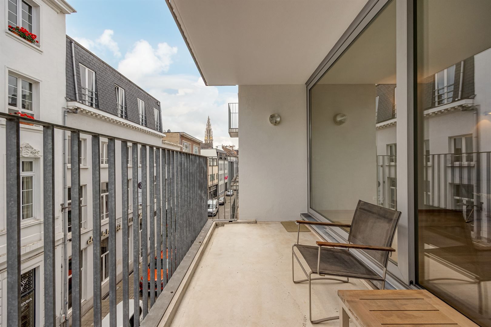 Centraal wonen met dubbele terrassen foto 3