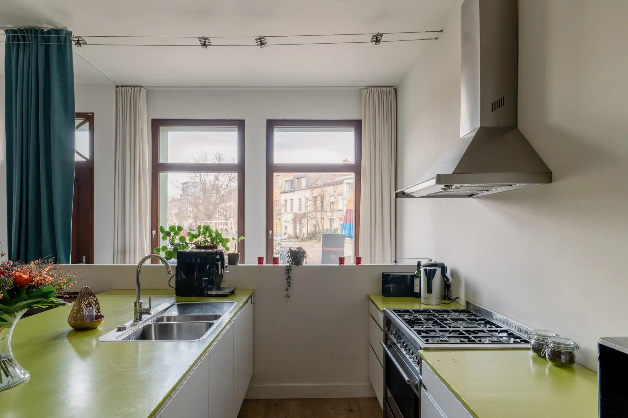 Reuzefijne woning met 6 slaapkamers aan het Krugerplein foto 11