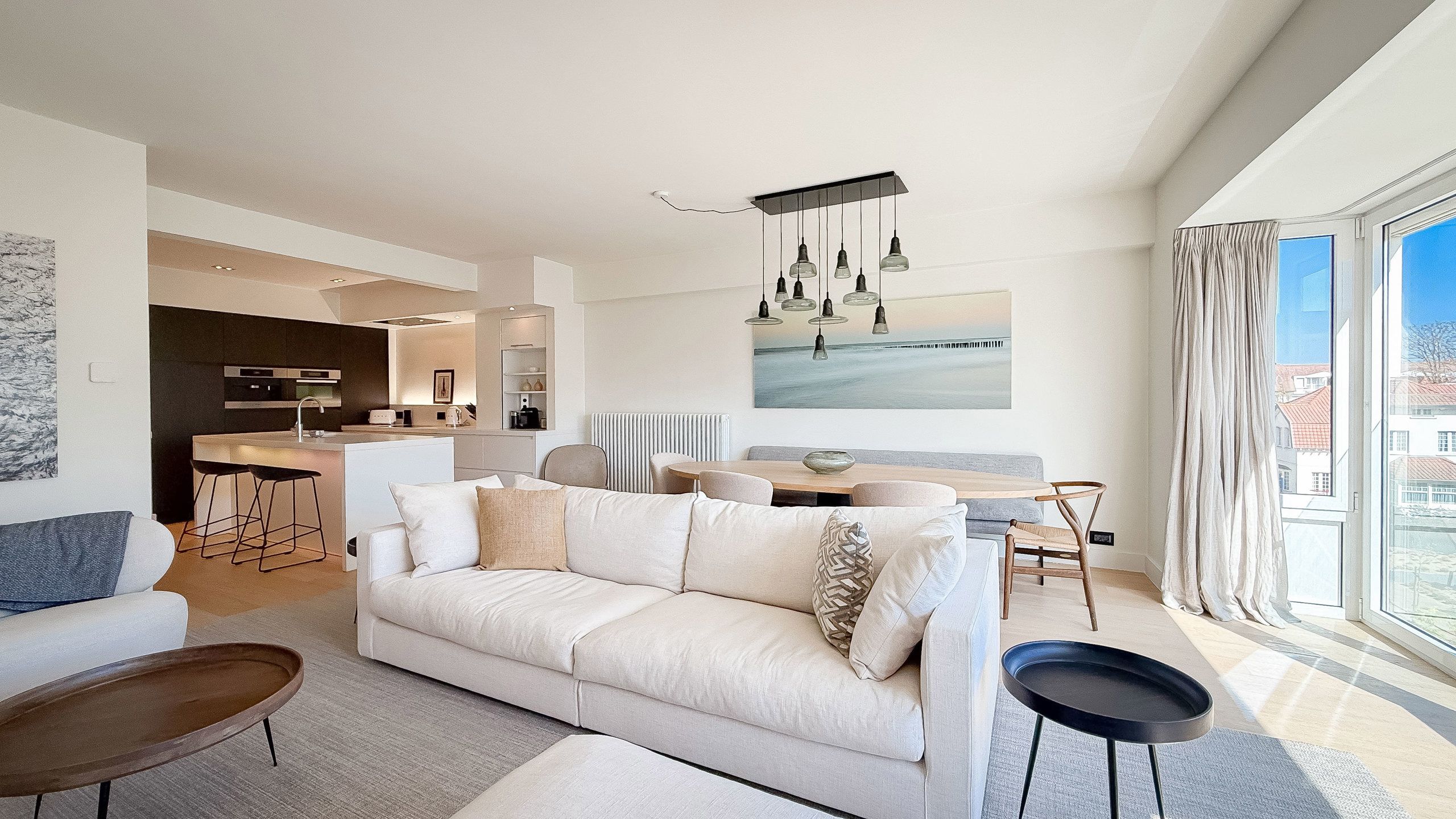 Exclusief hedendaags appartement op toplocatie in het Zoute  foto 3