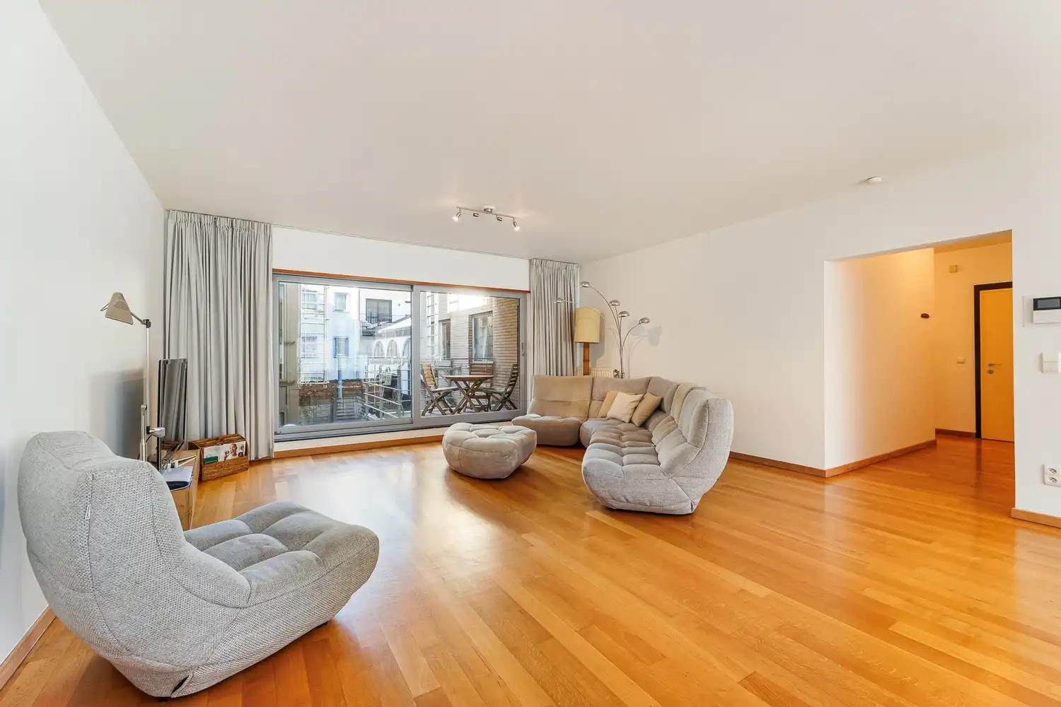 Ruim appartement 3slpks met zicht op de jachthaven ‘t Eiland foto 5