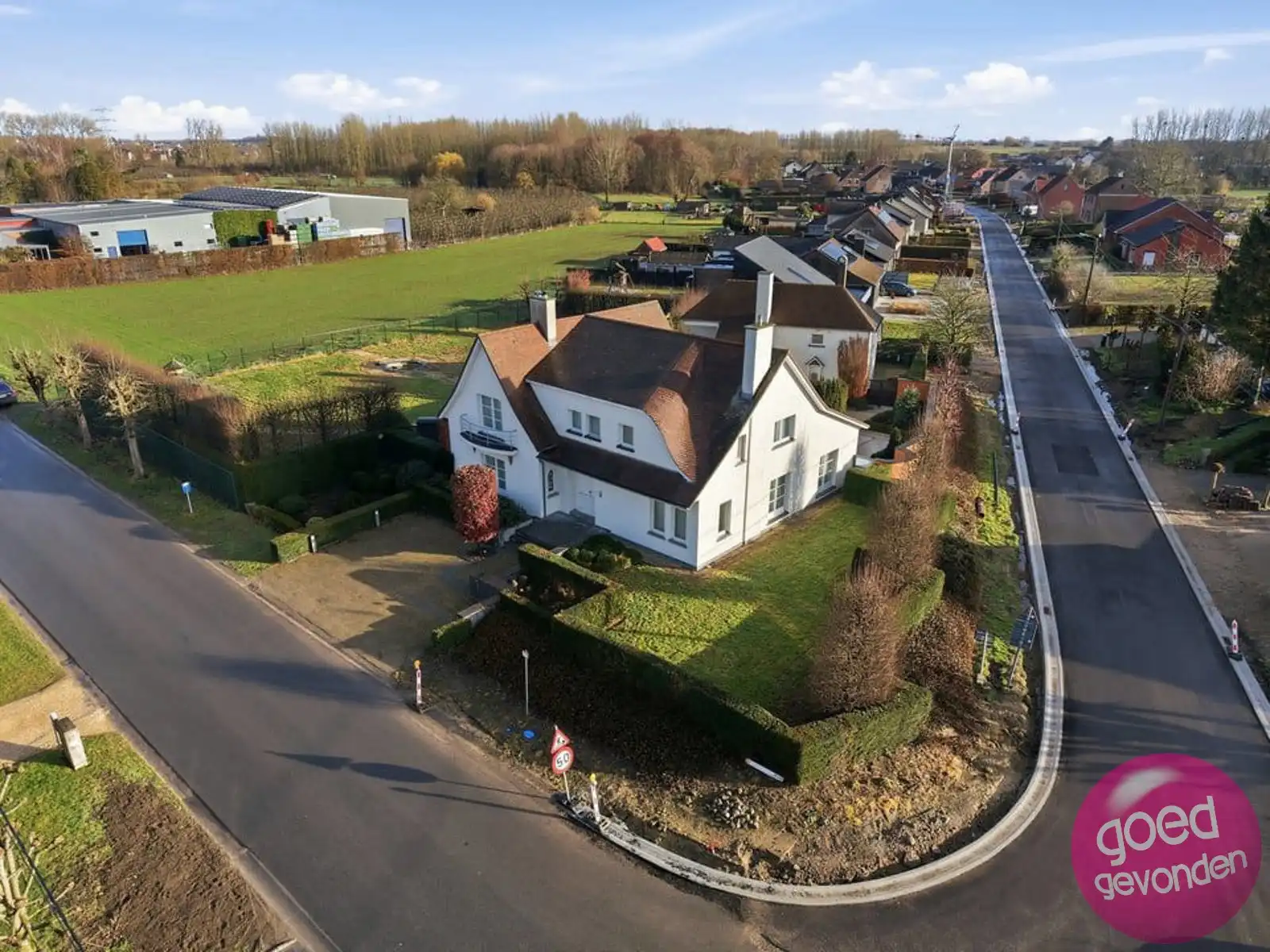 VILLA - 4 SLK - 18a31ca - CENTRAAL foto {{pictureIndex}}