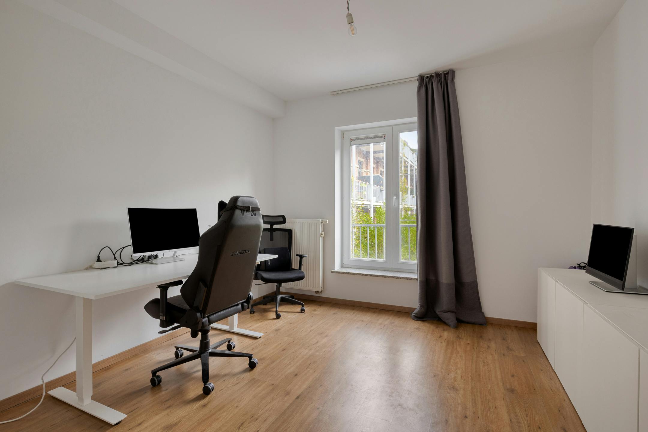 Appartement met twee slaapkamers en terras te koop Antwerpen foto 8