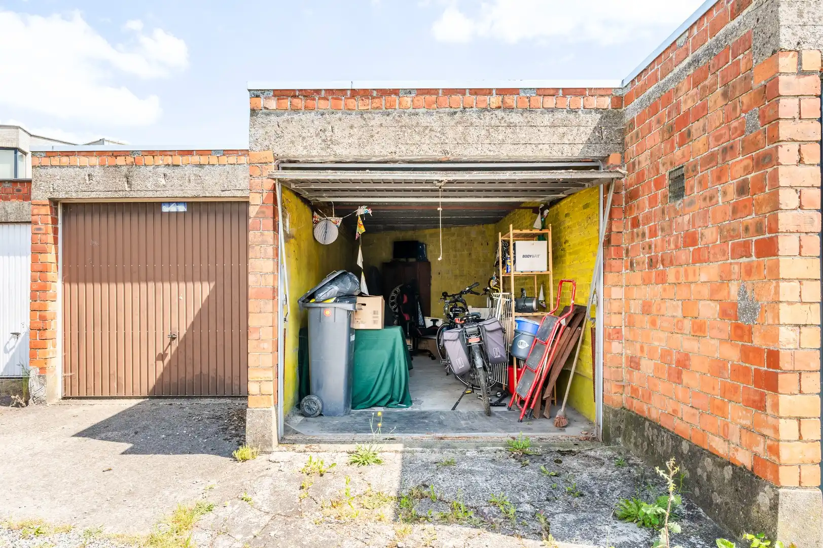 Instapklaar appartement met garage foto 12