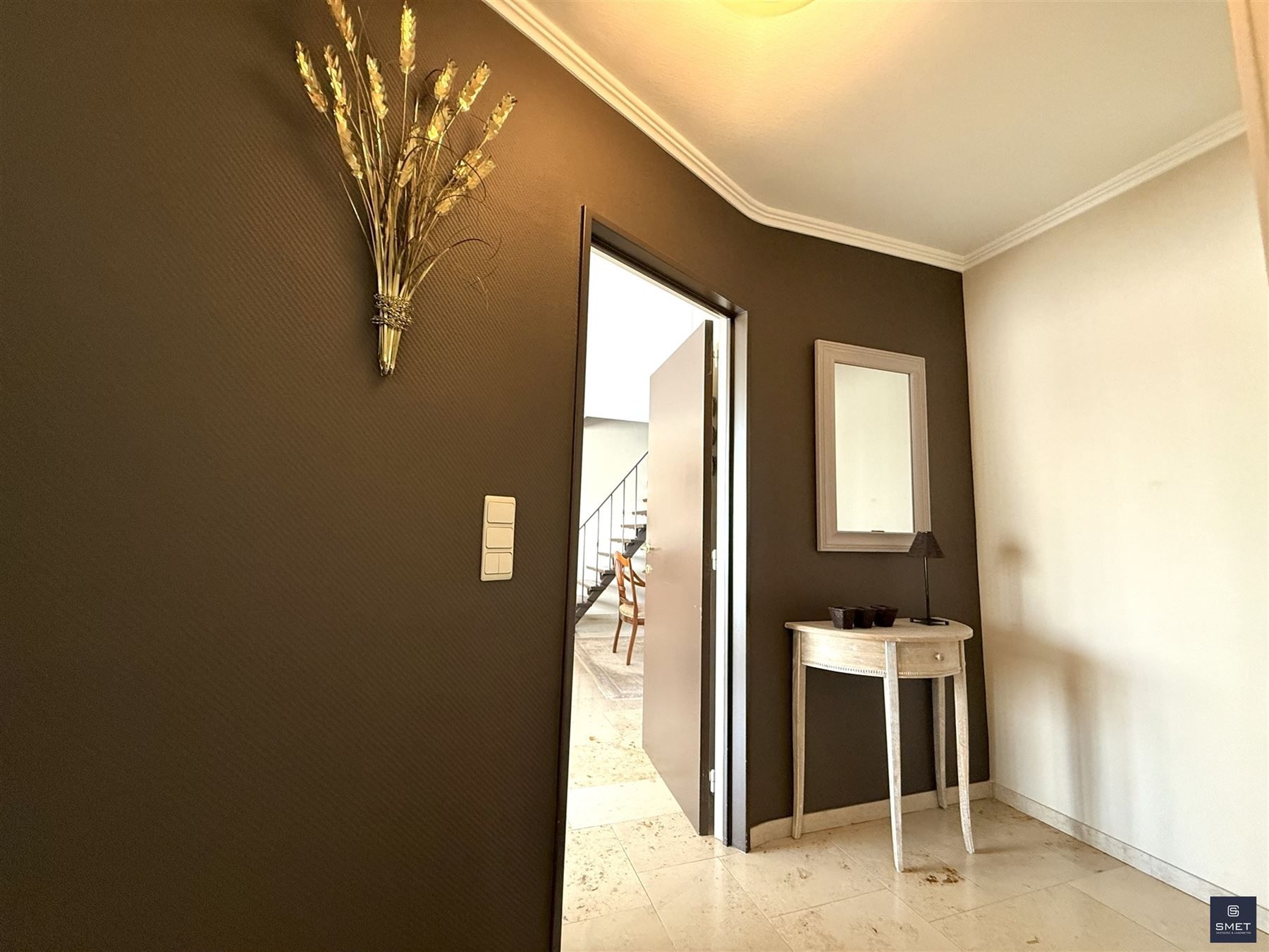 WOONST MET HANDELSRUIMTE OF KANTOOR -  TOPLOCATIE  foto 4