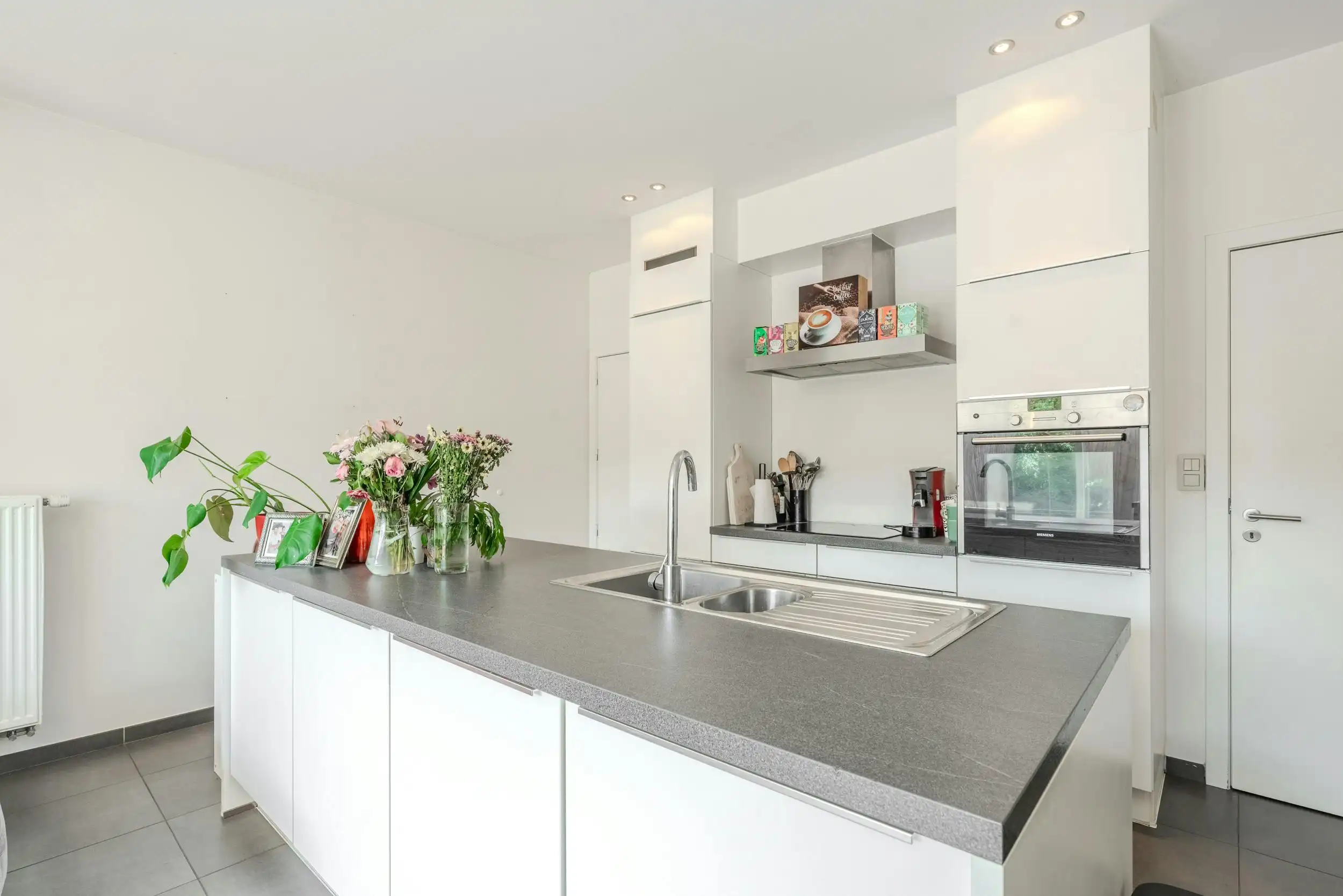 Gerenoveerde woning met stadstuin in centrum Middelkerke! foto 5