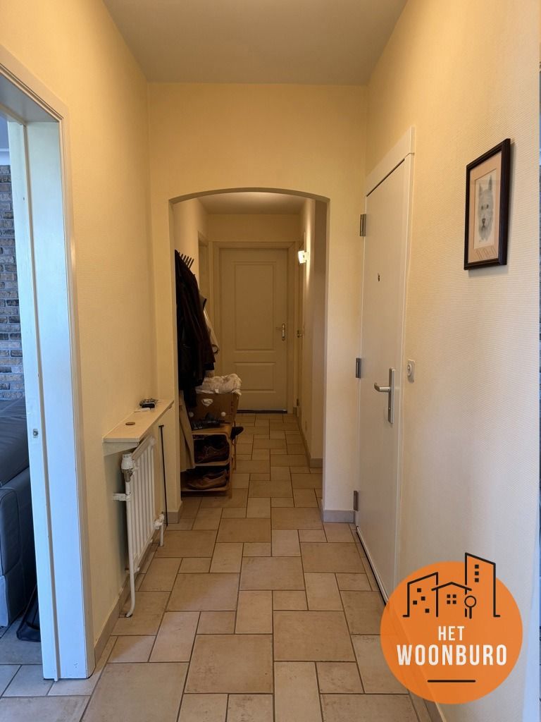 Appartement 2e Verd. met kelder en garage foto 2