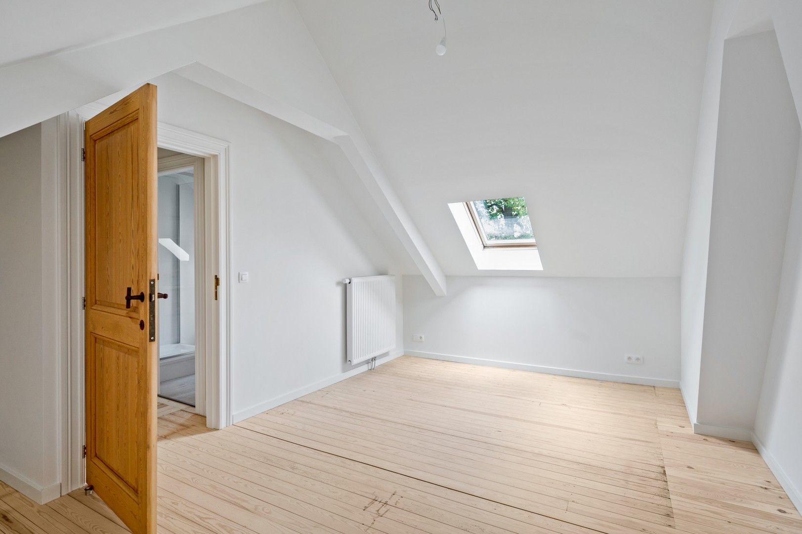 Charmante woning met 3 slaapkamers en 2 badkamers foto 14