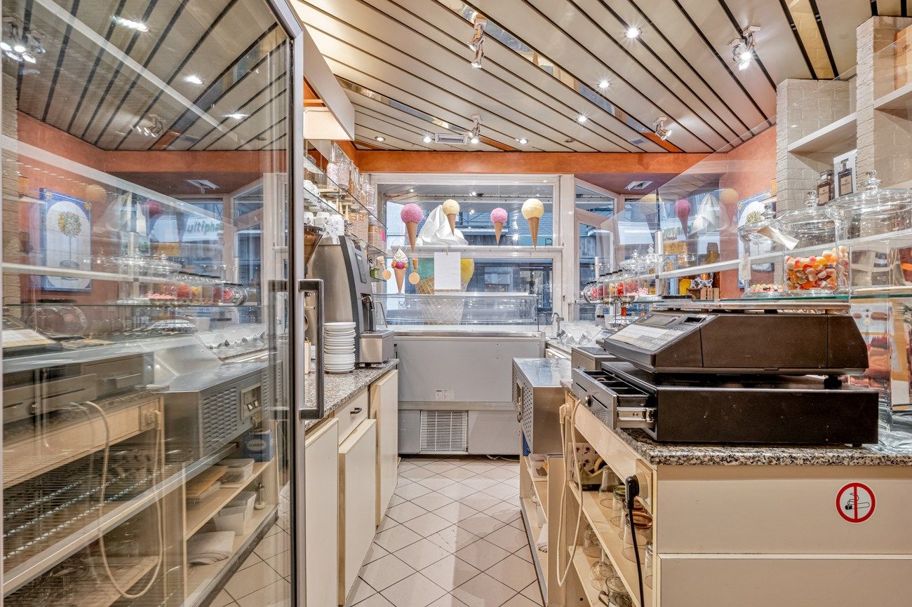 TOPPER - Handelszaak met woonst foto 3