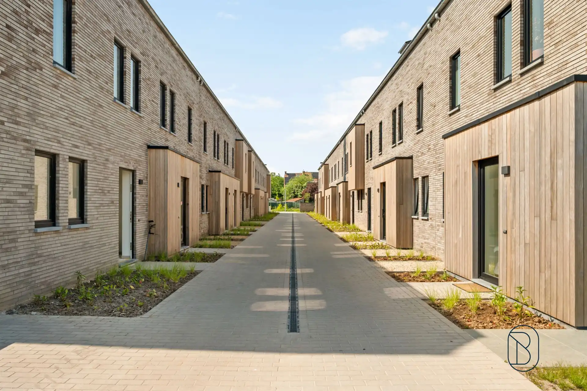 Kwalitatieve BEN-woning met 2 gar., 4 SLK en 2 bdks. 6% BTW. foto 2