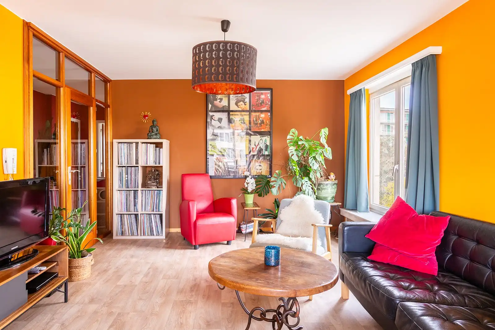 Ruim en licht appartement met 3 slaapkamers en terras foto 8