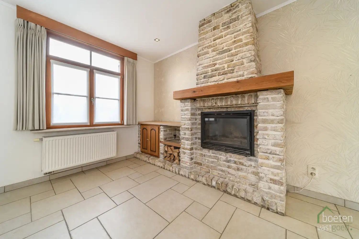 DE PANNE: Charmante woning met 5 slaapkamers, 2 badkamers en ruime tuin op 1.250m² totale grondoppervlakte. foto 6