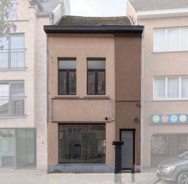 Handelspand met duplex-appartement RWD centrum foto 21