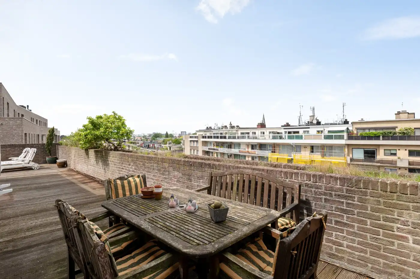 Centraal gelegen, instapklaar app. op de 7e verd. met 2 slpk., groot terras en garagebox foto 23