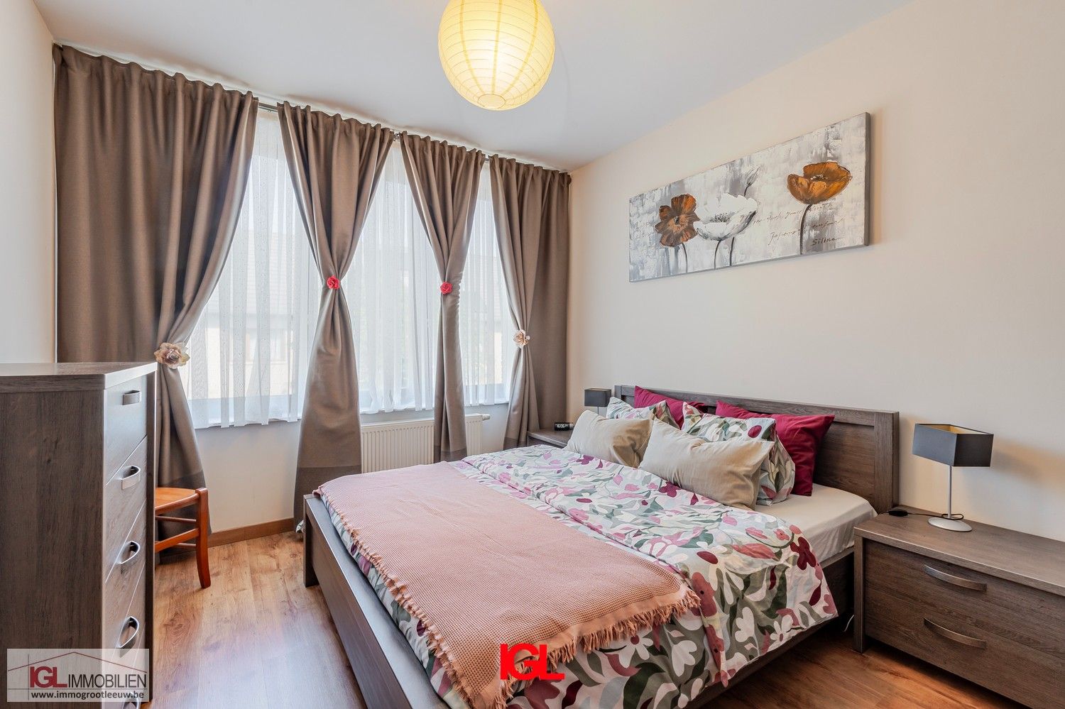 Volledig gerenoveerde woning met 2 slaapkamers foto 10
