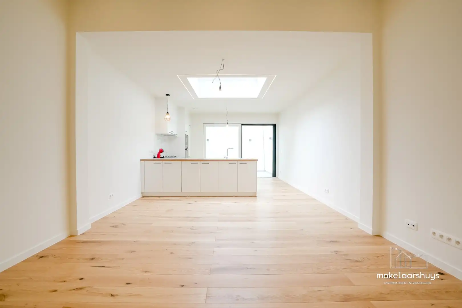 CO-Housing - Gunstig gelegen woning met 4 slpks in Mariakerke foto 3
