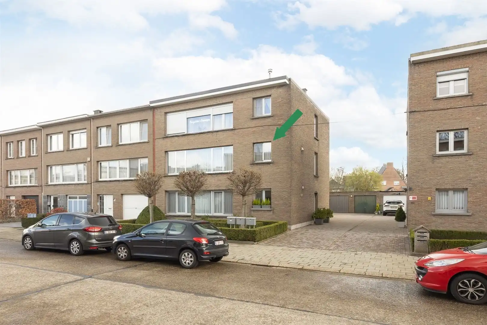 Instapklaar appartement INCL GARAGE foto {{pictureIndex}}