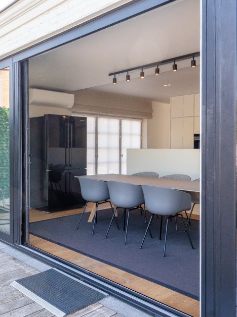 Unieke duplex met hoogwaardige afwerking in het dorpscentrum foto 6