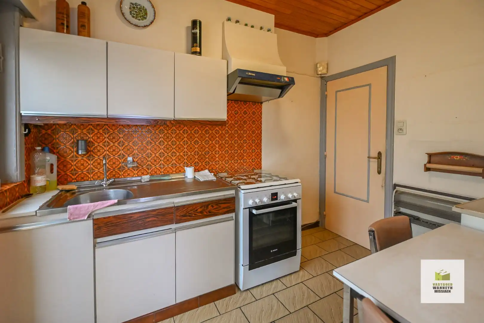 Te renoveren woning met 3 slpk, grote tuin en landelijk vergezicht op 608m2 foto 6